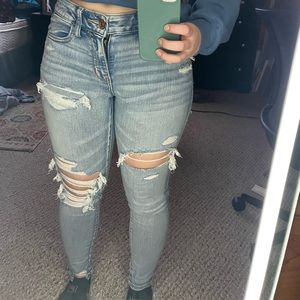American Eagle Ripped Skinny Jeans Short